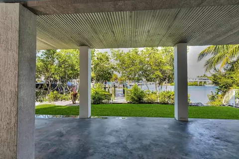 Exterior - 217 Bruce Ct, Marathon, FL 33050 photo 10 of 16