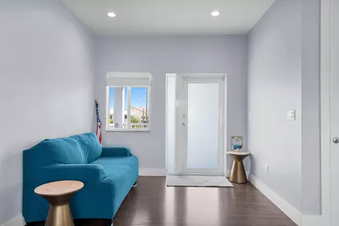 Entry Way - 217 Bruce Ct, Marathon, FL 33050 photo 1 of 2