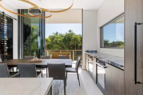 Dining - 57783 Morton St, Marathon, FL 33050 photo 4 of 5