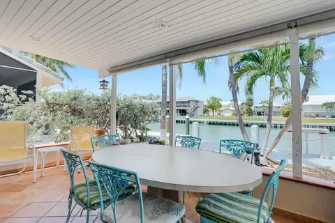 Exterior - 741 9th St #KEY colony, Key Colony Beach, FL 33051 photo 4 of 10