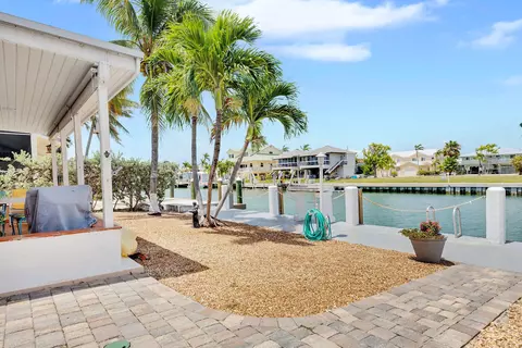 Exterior - 741 9th St #KEY colony, Key Colony Beach, FL 33051 photo 3 of 10