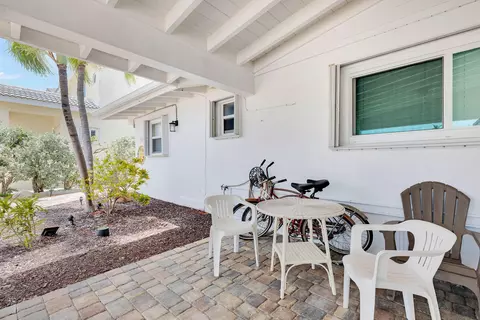 Exterior - 741 9th St #KEY colony, Key Colony Beach, FL 33051 photo 6 of 10