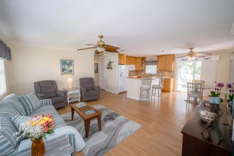 40 High Point Rd #703, Tavernier, FL 33070
