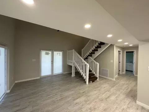 Living - 35 Atlantic Dr, Key Largo, FL 33037 photo 1 of 3