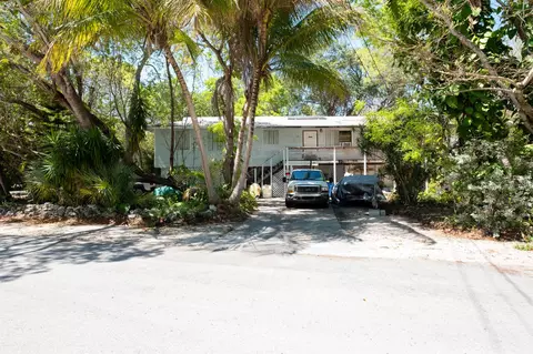 156 Monroe Dr, Tavernier, FL 33070