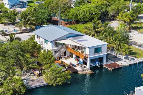30937 Baileys Ln, Big Pine Key, FL 33043