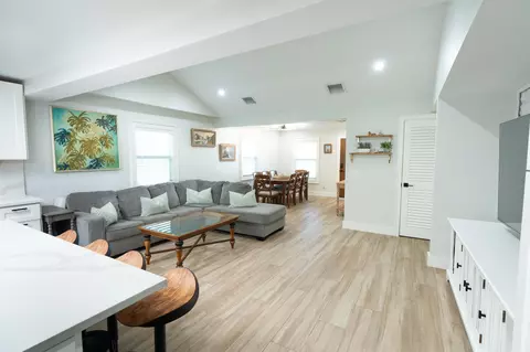 2116 Fogarty Ave, Key West, FL 33040