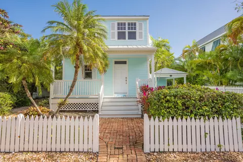 243 Golf Club Dr, Key West, FL 33040