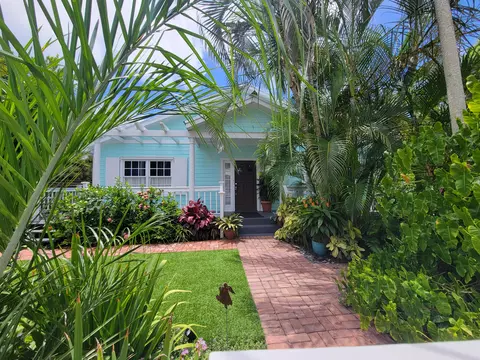 1022 Washington St, Key West, FL 33040