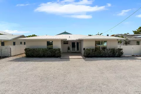304 2nd Ter, Key Largo, FL 33037