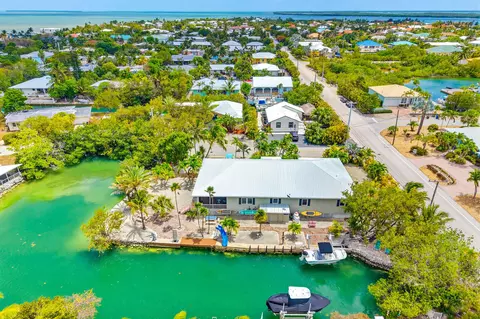 21023 2nd Ave, Cudjoe Key, FL 33042