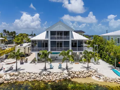 24 Mutiny Pl, Key Largo, FL 33037