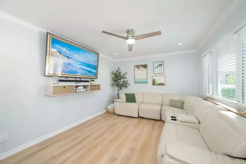 Living - 3312 Eagle Ave, Key West, FL 33040 photo 2 of 4