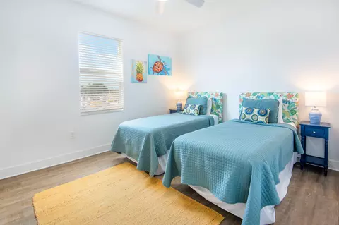 Bedroom - 101 Avenue D, Marathon, FL 33050 photo 6 of 8