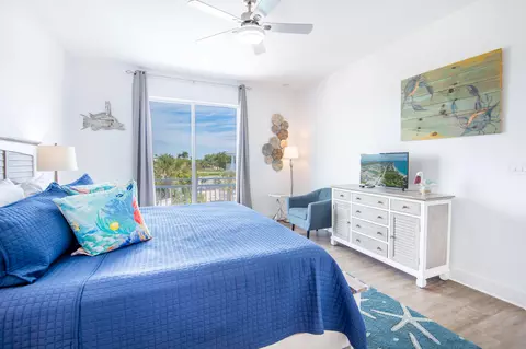 Bedroom - 101 Avenue D, Marathon, FL 33050 photo 2 of 8