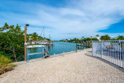 Exterior - 101 Avenue D, Marathon, FL 33050 photo 11 of 22