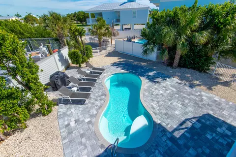 Exterior - 101 Avenue D, Marathon, FL 33050 photo 12 of 22