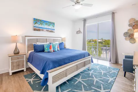 Bedroom - 101 Avenue D, Marathon, FL 33050 photo 1 of 8