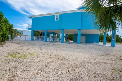 Exterior - 101 Avenue D, Marathon, FL 33050 photo 16 of 22