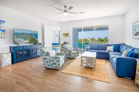 Living - 101 Avenue D, Marathon, FL 33050 photo 3 of 3