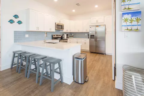 Kitchen - 101 Avenue D, Marathon, FL 33050 photo 1 of 2
