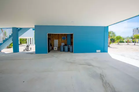 Exterior - 101 Avenue D, Marathon, FL 33050 photo 21 of 22