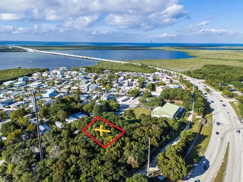 811 Largo Rd, Key Largo, FL 33037