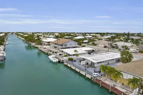 View/Area - 281 291 10th St #KEY colony, Key Colony Beach, FL 33051 photo 3 of 4