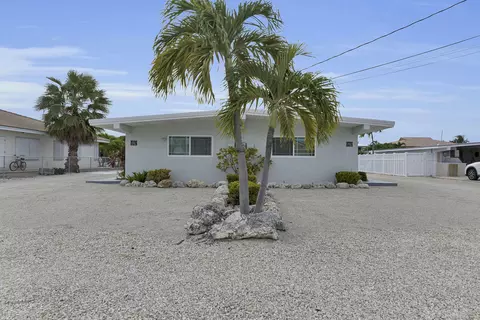 Exterior - 281 291 10th St #KEY colony, Key Colony Beach, FL 33051 photo 1 of 15