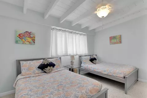 Bedroom - 281 291 10th St #KEY colony, Key Colony Beach, FL 33051 photo 8 of 12