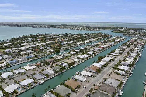 View/Area - 281 291 10th St #KEY colony, Key Colony Beach, FL 33051 photo 1 of 4