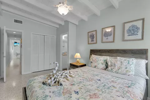 Bedroom - 281 291 10th St #KEY colony, Key Colony Beach, FL 33051 photo 5 of 12