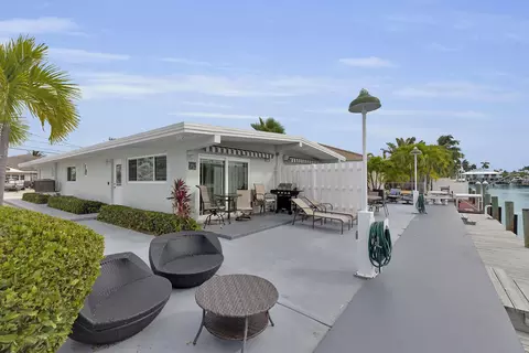 Exterior - 281 291 10th St #KEY colony, Key Colony Beach, FL 33051 photo 8 of 15