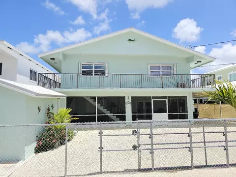 156 Ocean Shores Dr, Key Largo, FL 33037