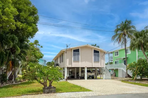 135 Tortuga Ln, Summerland Key, FL 33042