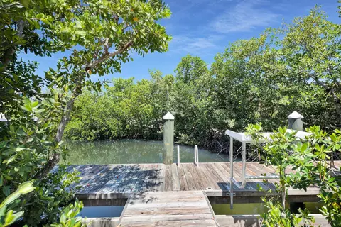 Other - 835 Copa D Oro, Marathon, FL 33050 photo 3 of 6