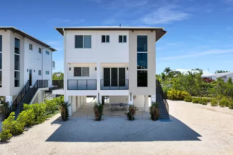 Other - 835 Copa D Oro, Marathon, FL 33050 photo 2 of 6