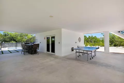 Exterior - 835 Copa D Oro, Marathon, FL 33050 photo 6 of 9