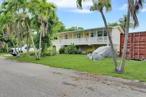 Exterior - 213 Parrish Dr, Marathon, FL 33050 photo 14 of 14