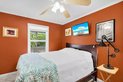 Bedroom - 213 Parrish Dr, Marathon, FL 33050 photo 3 of 7