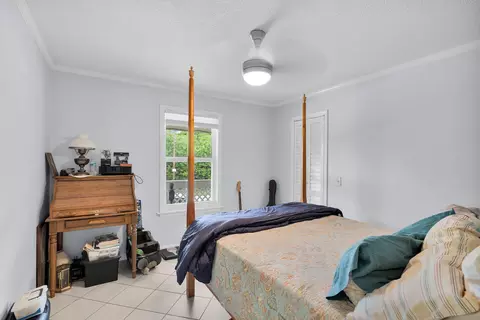 Bedroom - 213 Parrish Dr, Marathon, FL 33050 photo 7 of 7