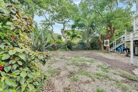 Exterior - 213 Parrish Dr, Marathon, FL 33050 photo 12 of 14
