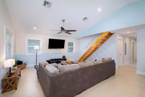 Living - 453 Lime Dr, Key Largo, FL 33037 photo 1 of 2