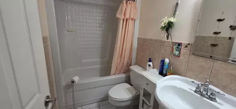 Bath - 8 Emerald Dr, Key West, FL 33040 photo 1 of 3