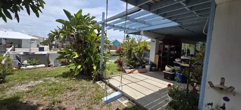 Exterior - 8 Emerald Dr, Key West, FL 33040 photo 6 of 16