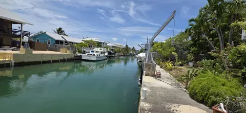 Exterior - 8 Emerald Dr, Key West, FL 33040 photo 9 of 16