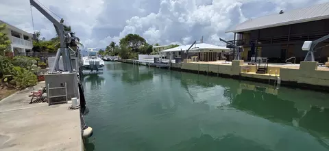 View/Area - 8 Emerald Dr, Key West, FL 33040 photo 3 of 5