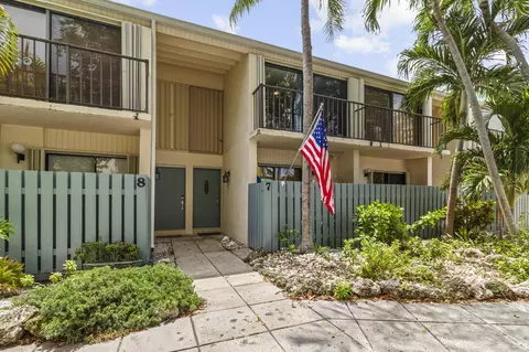 87200 Overseas Hwy #A 7, Islamorada, FL 33036