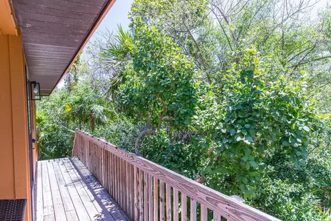 Exterior - 377 Guava Ave, Marathon, FL 33050 photo 10 of 12