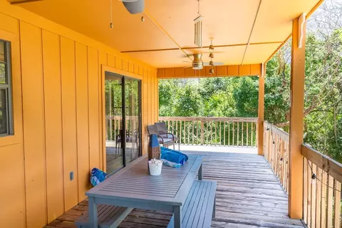 Exterior - 377 Guava Ave, Marathon, FL 33050 photo 7 of 12